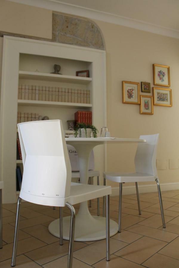 Il Portoncino Bed and Breakfast Neapel Exteriör bild